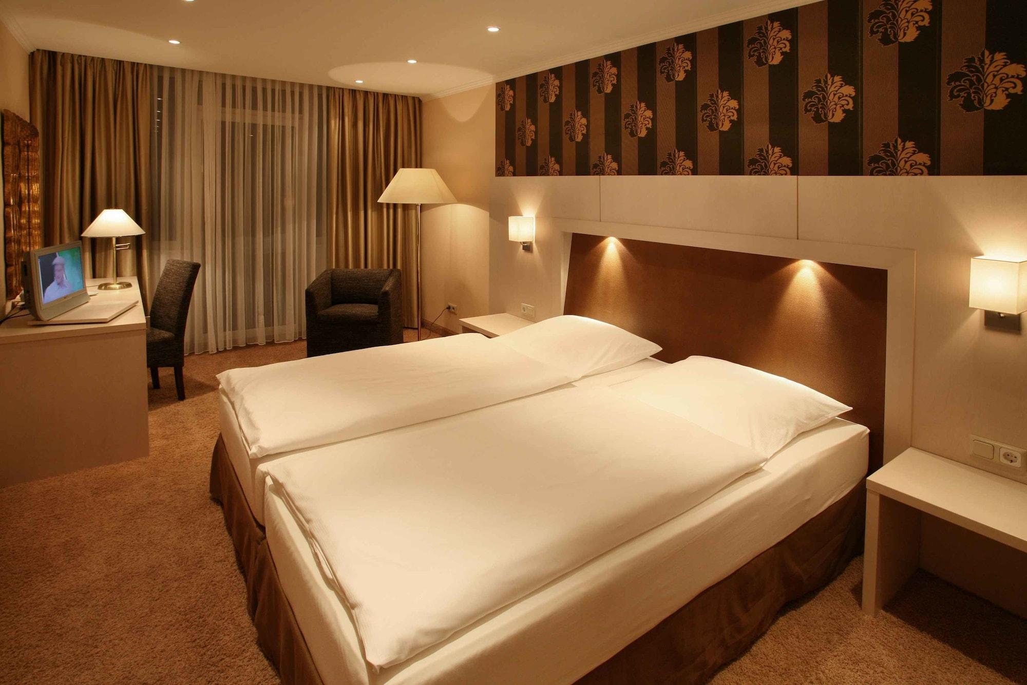Hotel & Spa Waldecker Hof Willingen  Exteriör bild